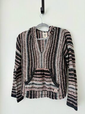 Billabong Sweater Poncho